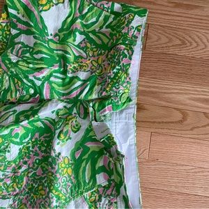Lilly Pulitzer shorts size 4
